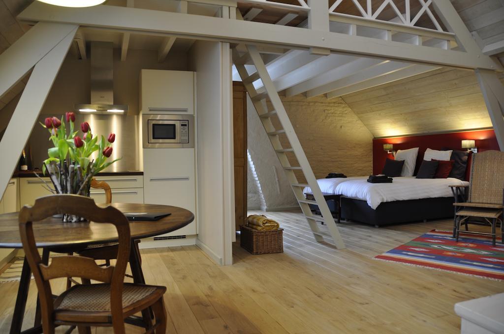 B&B 'T Huys Van Enaeme เอาเดนาร์เดอ ห้อง รูปภาพ